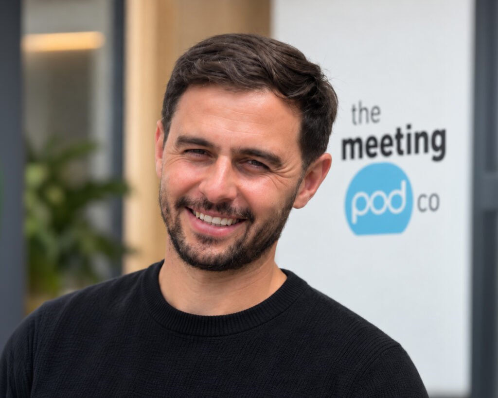 About us - Tom
